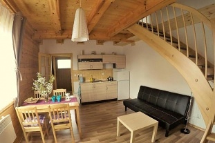 Jihočeská roubená chalupa - Třeboňsko - Rybník Svět