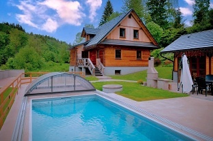 Nov� objekt: Dv� chalupy a baz�n - Kr�lick� Sn�n�k - Sky Bridge 2M-375