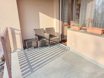 D�m u Obory B�ezka - Z�mek �ti��n - Praha v�chod