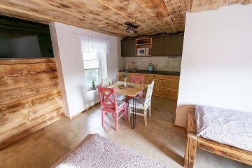 Chalupa a vinn� sklep - Hustope�e - ji�n� Morava