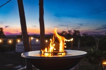 Jurty vinohrad a cyklostezka - glamping park V�hon