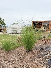 Jurty vinohrad a cyklostezka - glamping park V�hon