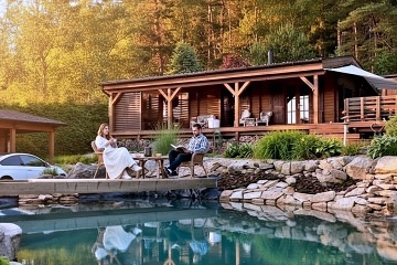 Sruby lesn� stezka - koupac� jez�rko - �esk� Kanada