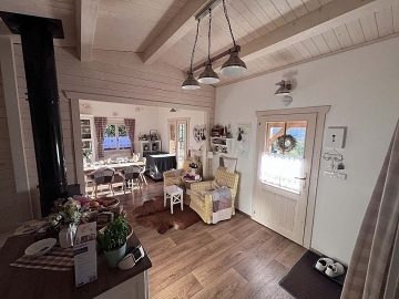 Sruby lesn� stezka - koupac� jez�rko - �esk� Kanada