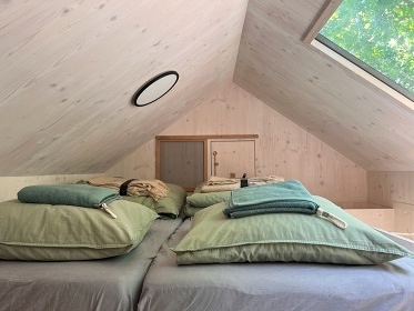 Glamping samota u lesa - Blatensk� pahorkatina