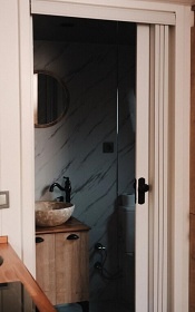 Glamping s wellness - samota u �eky - �elezn� hory