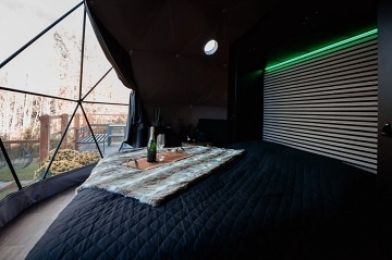 Glamping s koupac�m sudem - Ti�nov - Pern�tejn