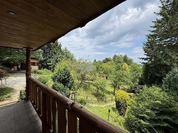 Glamping s wellness a baz�nem - hrad Helf�t�n