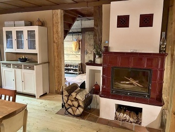 Chalupa u lesa - hrad Tol�tejn - Lu�ick� hory