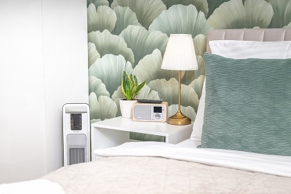 Apartm�n u kolon�dy a parking - Mari�nsk� L�zn�