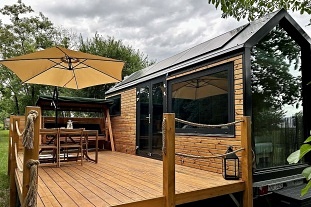 Glamping s vířivkou - Lednicko-valtický areál