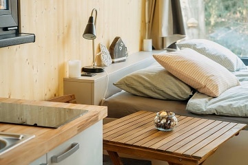 Glamping se saunou �esk� r�j - P��hrazsk� sk�ly