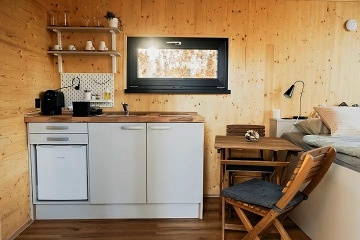 Glamping se saunou �esk� r�j - P��hrazsk� sk�ly