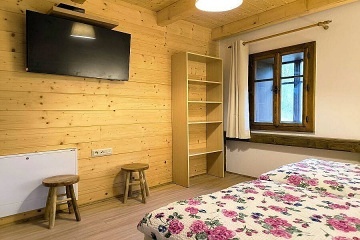 Chalupa baz�n a wellness - P�emyslov a Ramzov�