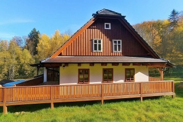 Wellness chalupa a baz�n - Jind�ichov � P�emyslov