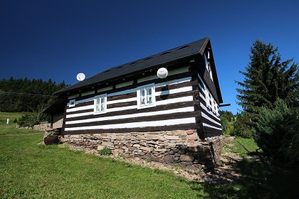 Roubenka s baznem - Vprachtice - Orlick hory