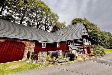 Roubenka baz�n a wellness - ���rsk� vrchy