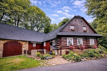 Roubenka baz�n a wellness - ���rsk� vrchy