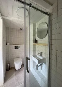 Roubenka Lesn� r�j - pec na span� a koupac� sud