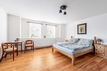 Chalupa s baz�nem - Kutn� Hora - Pos�zav�