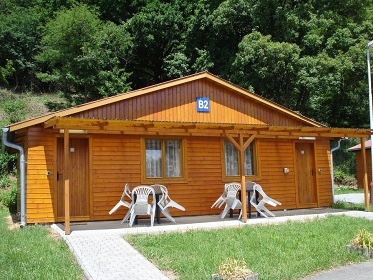 Chaty s baz�nem - Rodinn� kemp - B�l� Karpaty