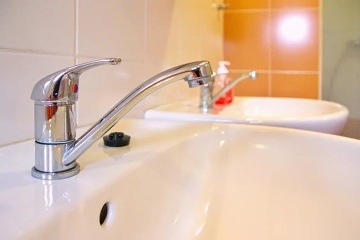 Wellness chalupa s baz�nem - Vyso�ina a ji�n� �echy