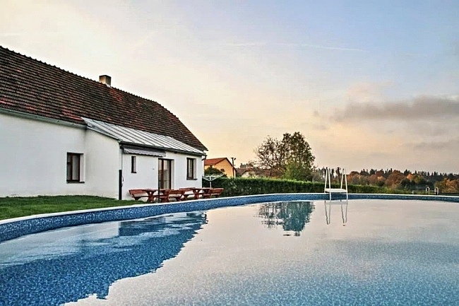 Wellness chalupa s baz�nem - Vyso�ina a ji�n� �echy