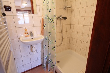 Roubenka bazén a wellness - Máchovo jezero