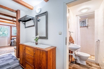 Chata na samot� - CHKO B�l� Karpaty - Luha�ovice