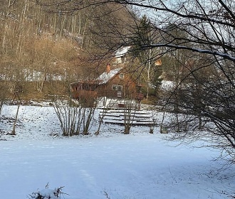 Chata na samot� - CHKO B�l� Karpaty - Luha�ovice