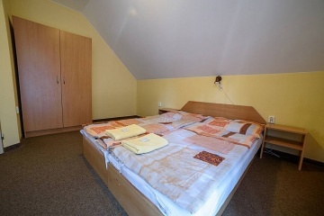 Rodinn� chalupa - �ern� jezero - CHKO �umava