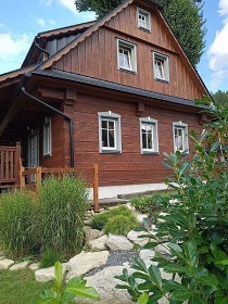 Wellness roubenka u lesa - chalupa Dlouh� str�n�