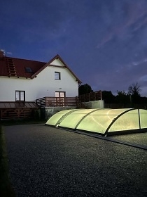 Chalupa wellness a baz�n - �umava - hrad Ka�perk