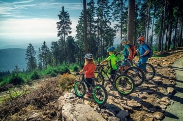 Rekrea�n� d�m Na kopci - apartm�n Kru�n� hory