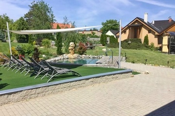 Chata a glamping - vinn� sklep a baz�n - Znojemsko