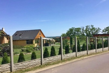 Chata a glamping - vinn� sklep a baz�n - Znojemsko