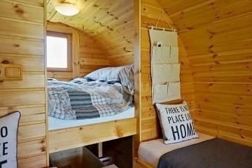 Chata a glamping - vinn� sklep a baz�n - Znojemsko