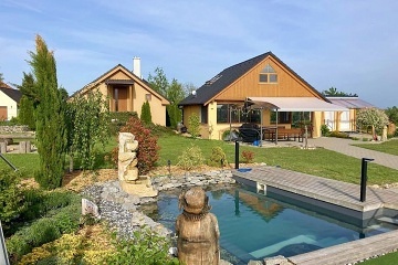 Chata a glamping - vinn� sklep a baz�n - Znojemsko