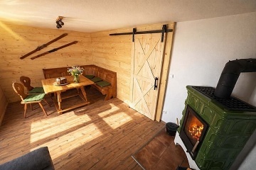 Chata u lesa - Lipensk� p�ehrada - ji�n� �echy
