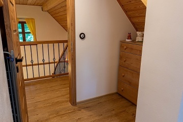 Chalupa Cesta z m�sta - P��se�nice - Kru�n� hory