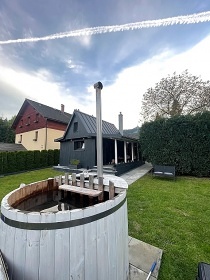 Glamping s v��ivkou - Chata s v�hledem na Je�t�d