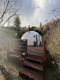 Glamping s koupac�m sudem - Ple�ivec - Kru�n� hory