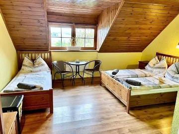 Chaty a penzion - wellness a baz�n - p�ehrada Lipno