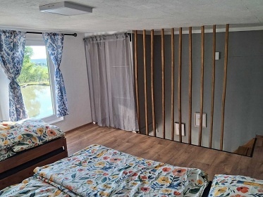 Glamping chata - samota a rybolov - Z�mek Lou�e�