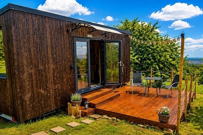 Glamping Chřiby - hrad Buchlov - Bílé Karpaty