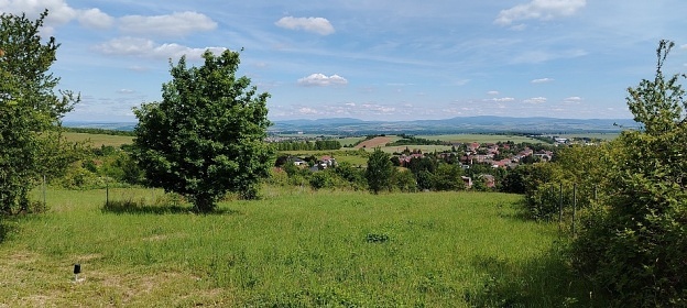 Glamping Ch�iby - hrad Buchlov - B�l� Karpaty