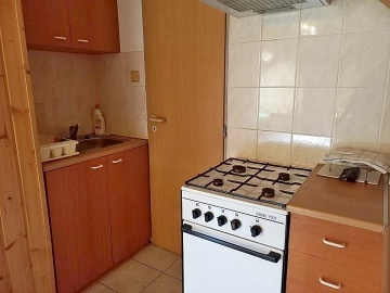 Chata s baz�nem - CHKO Beskydy - v.n. Mor�vka