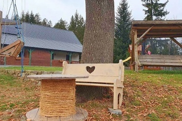Chalupa baz�n a koupac� sud - Stezka Vala�ska