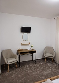 Chalupa wellness a baz�n - hrad Kost - �esk� r�j