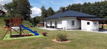 Chalupa baz�n a koupac� sud - Trutnov - Podkrkono��